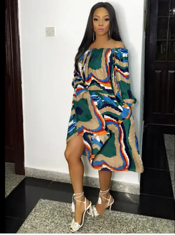 OAP Toke Makinwa Stuns In Print Dress (Photos)